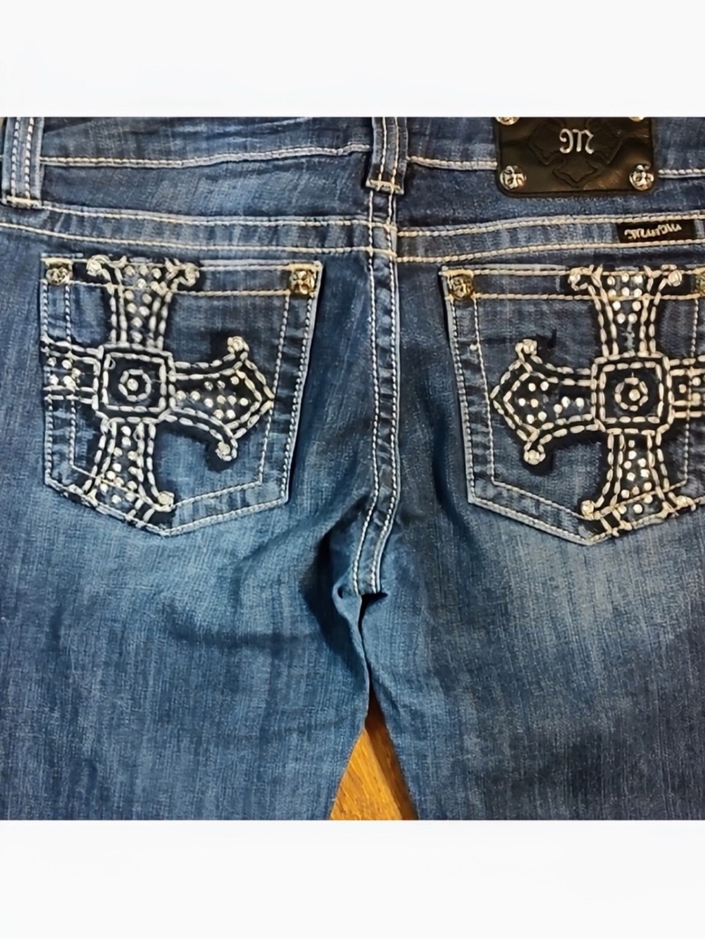 Gorgeous Vintage Y2K Miss Me Boot Jeans Embellished Cross Pockets 32” Inseam